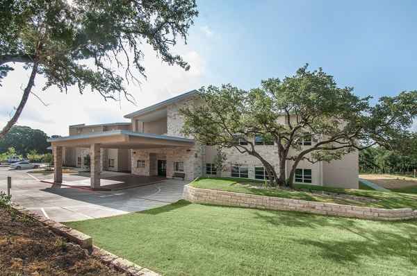 Legacy Oaks Assisted Living and Memory Care