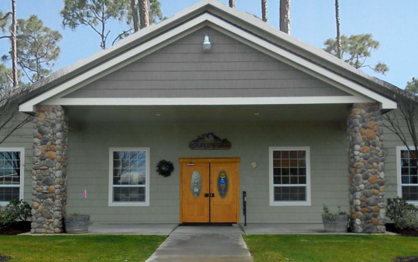 Laurel Pines Retirement Lodge