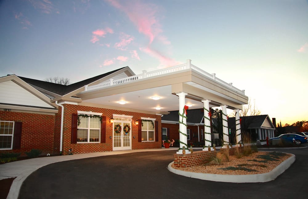 Commonwealth Senior Living at Hampton