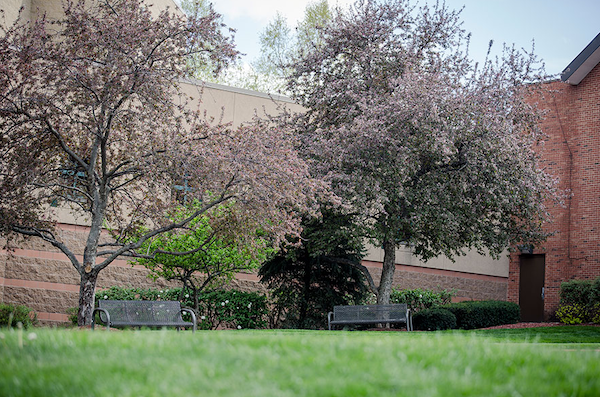 White Oaks at The Groves Senior Living Community