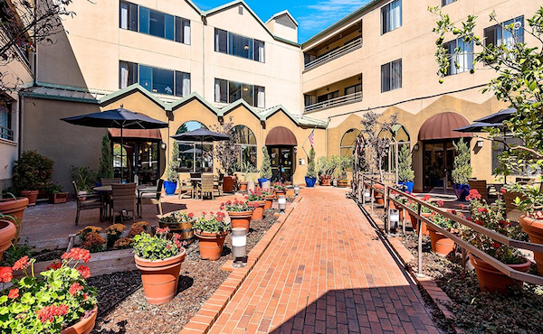 Pacifica Senior Living San Leandro