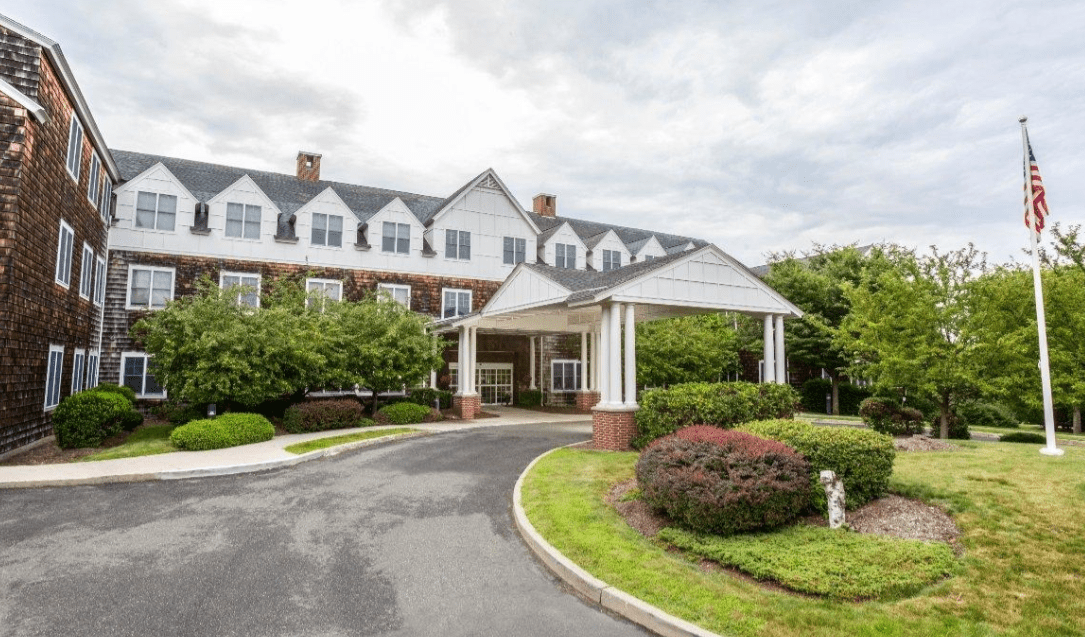 Benchmark Senior Living at Hamden