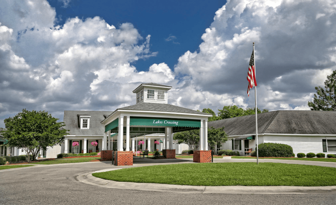 Lakes Crossing Senior Care