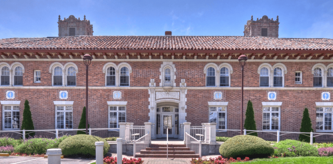 The Ivy at Golden Gate