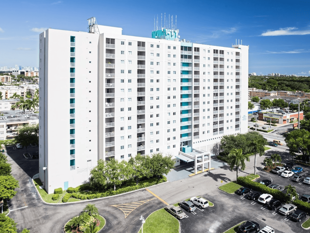 Residential Plaza at Blue Lagoon