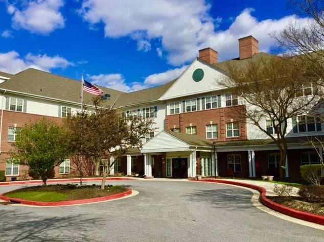 Charter Senior Living of Woodholme Crossing