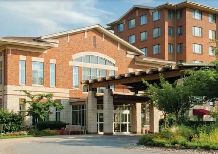 Oak Crest Senior Living Community